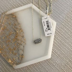 NWT Kendra Scott necklace
